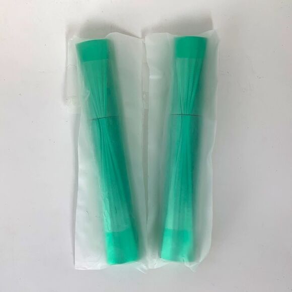 Two Volumizing Mascara Black Washable - Picture 1 of 4